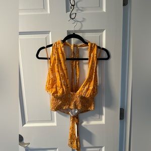 Line & Dot CHRISTY FLORAL PRINT HALTER TOP